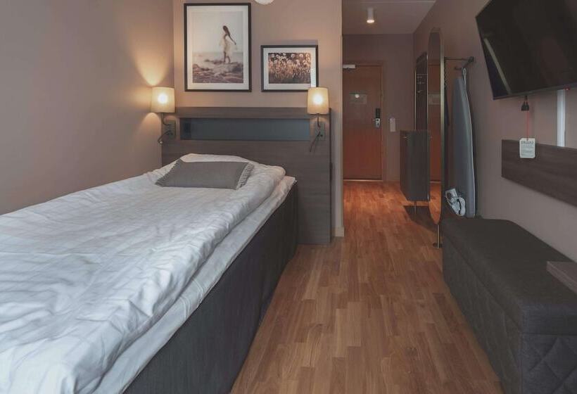 חדר סטנדרט יחיד, Scandic Hallandia