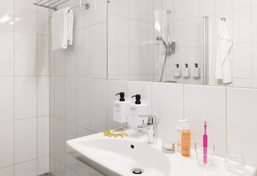 Номер Стандарт, Scandic Orebro Vast