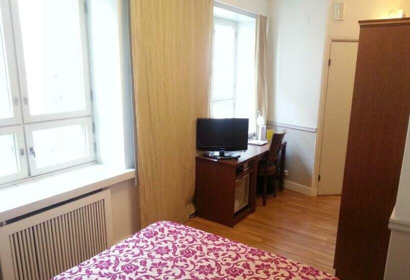 高级单人间, Anna