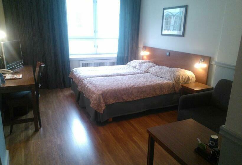 舒适型房间, Anna