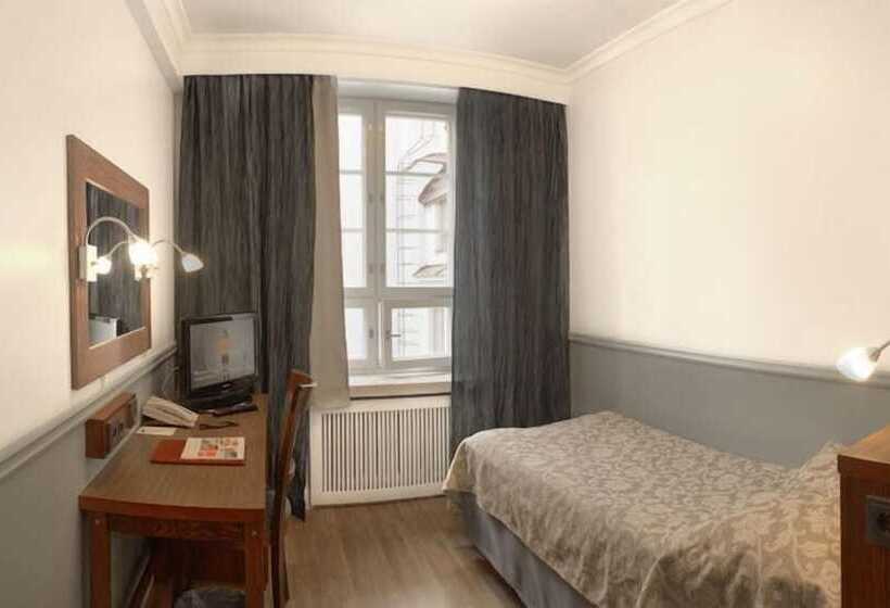 标准单人间, Anna