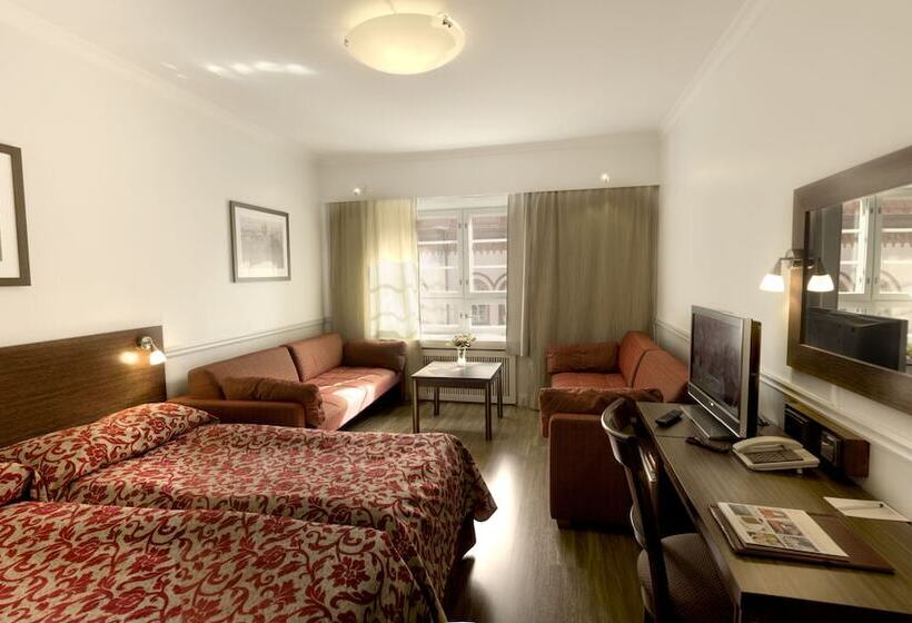 舒适型房间, Anna