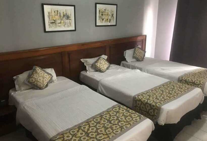 اتاق استاندارد سه نفره, Baraka