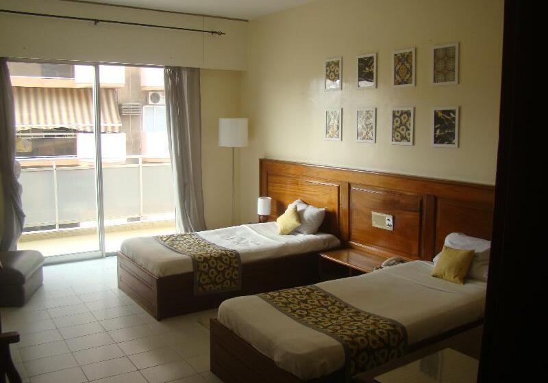 اتاق استاندارد سه نفره, Baraka