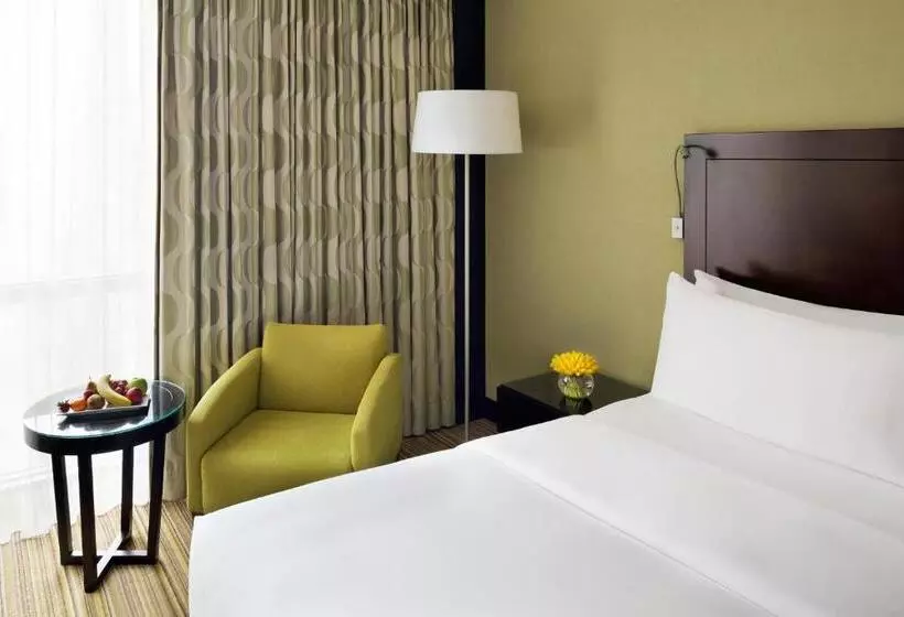 اتاق استاندارد یک نفره, Crowne Plaza Jeddah, An Ihg
