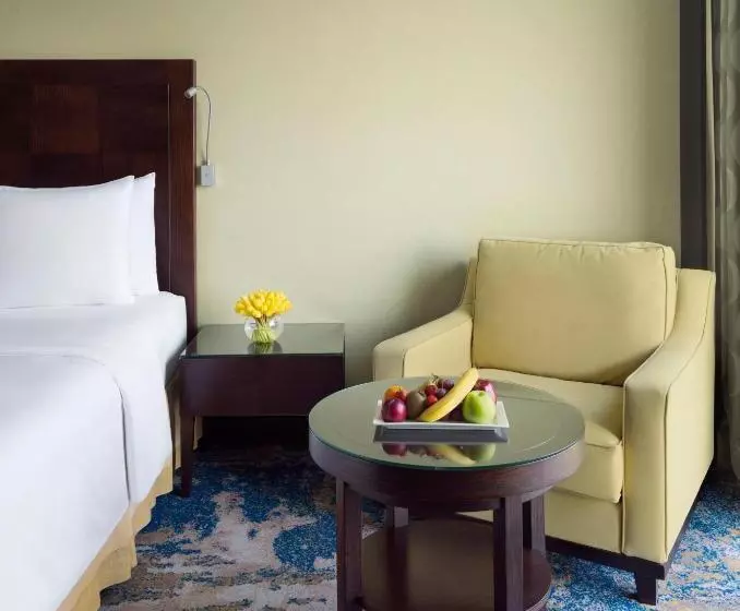 اتاق کلاب, Crowne Plaza Jeddah, An Ihg