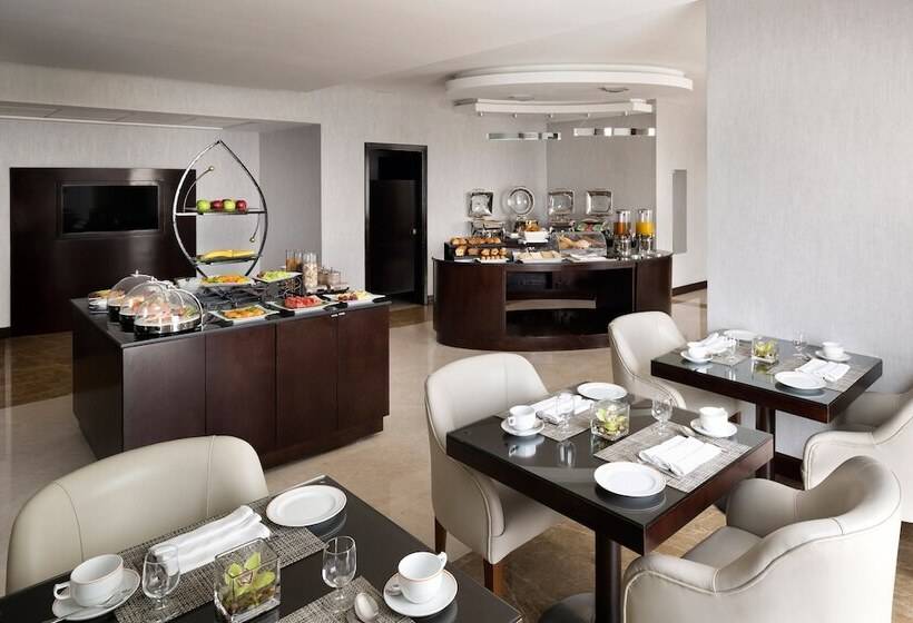 俱乐部房间, Crowne Plaza Jeddah, An Ihg