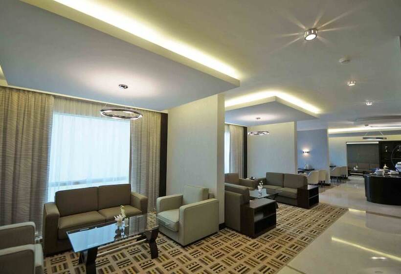 Номер Клуб, Crowne Plaza Jeddah, An Ihg