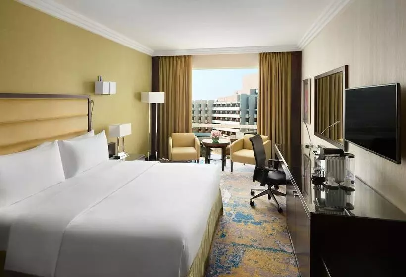 اتاق کلاب, Crowne Plaza Jeddah, An Ihg