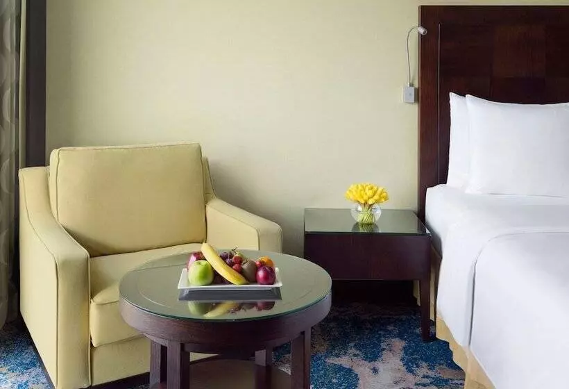 اتاق کلاب, Crowne Plaza Jeddah, An Ihg