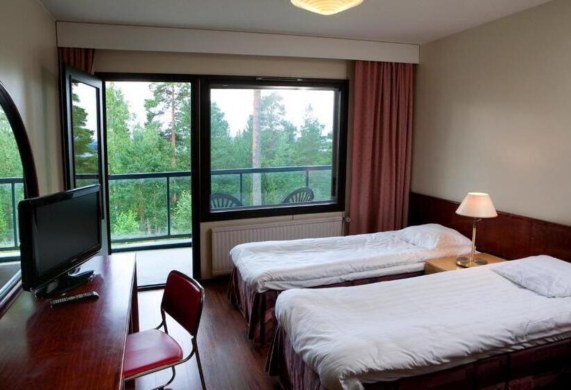 Номер Стандарт с Балконом, & Hostel Tallukka