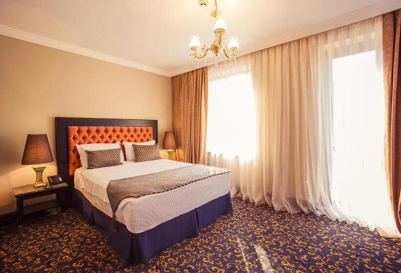 اتاق لوکس, Intourist Palace Batumi