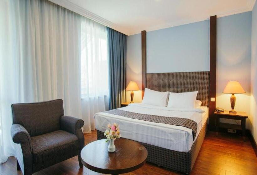 اتاق لوکس, Intourist Palace Batumi