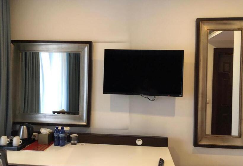 اتاق لوکس, Intourist Palace Batumi