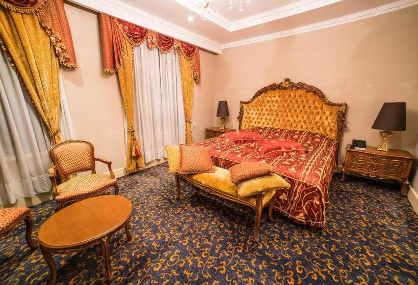 سوئیت پرزیدنت, Intourist Palace Batumi