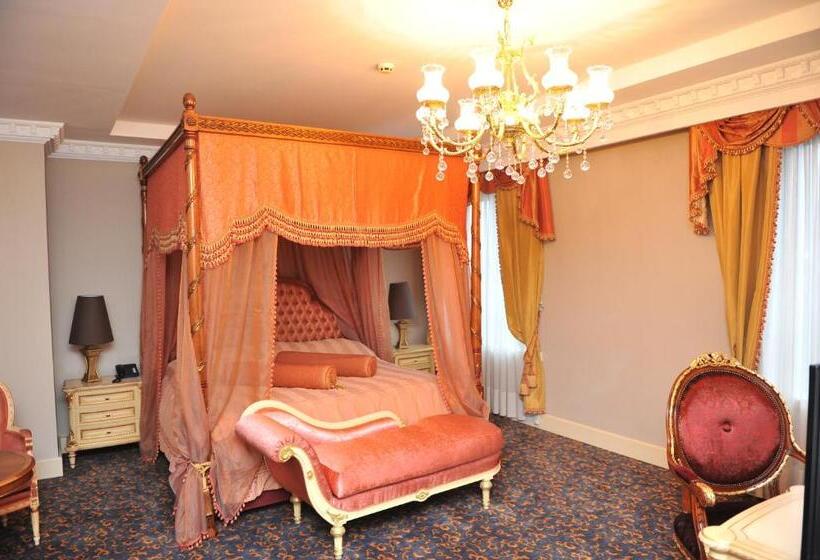 سوئیت پرزیدنت, Intourist Palace Batumi