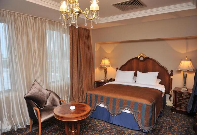 اتاق پرمیوم, Intourist Palace Batumi