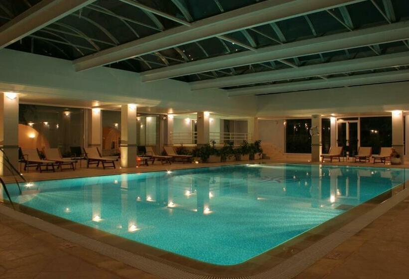 带花园景观的标准三人间, Le Sultan