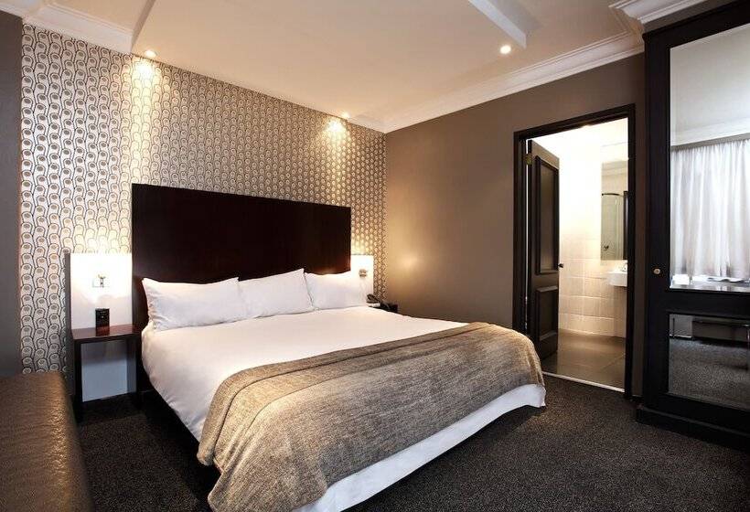 غرفة تنفيذية, Manhattan