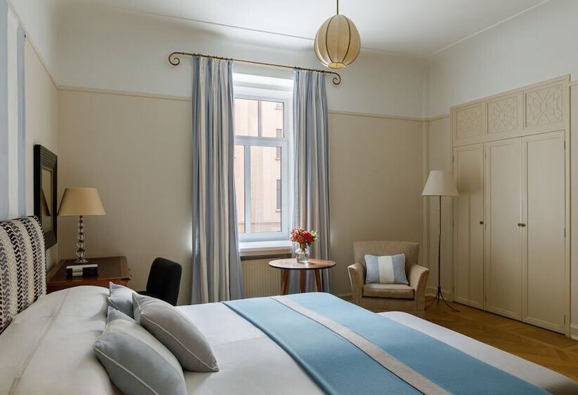 غرفة كلاسيكية, Rocco Forte Astoria