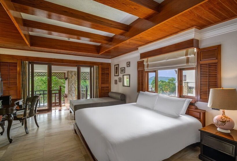테라스 스위트, Thavorn Beach Village Resort & Spa Phuket
