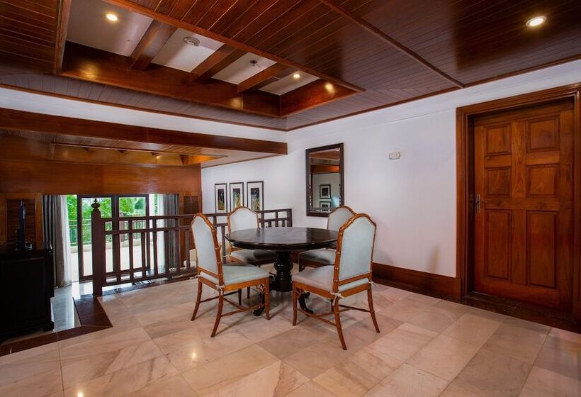 带露台的套间, Thavorn Beach Village Resort & Spa Phuket