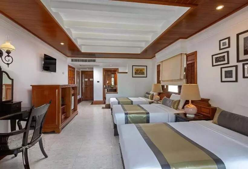 اتاق استاندارد سه نفره, Thavorn Beach Village Resort & Spa Phuket
