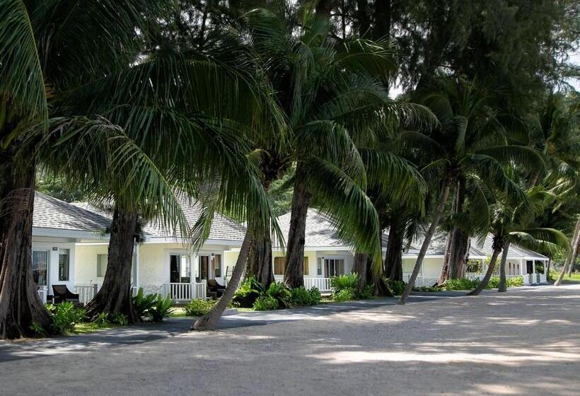 小室, Thavorn Beach Village Resort & Spa Phuket