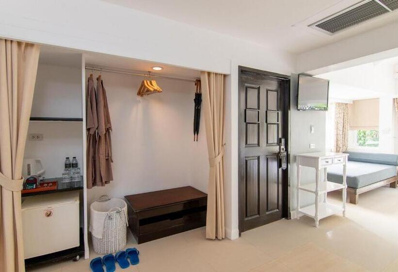오두막, Thavorn Beach Village Resort & Spa Phuket