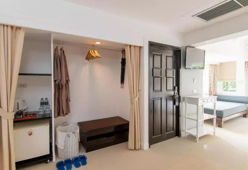 اتاق استاندارد با چشمانداز باغ, Thavorn Beach Village Resort & Spa Phuket