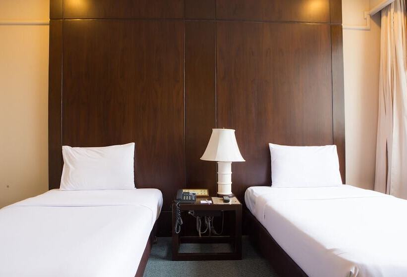Quarto Superior, The Royal River