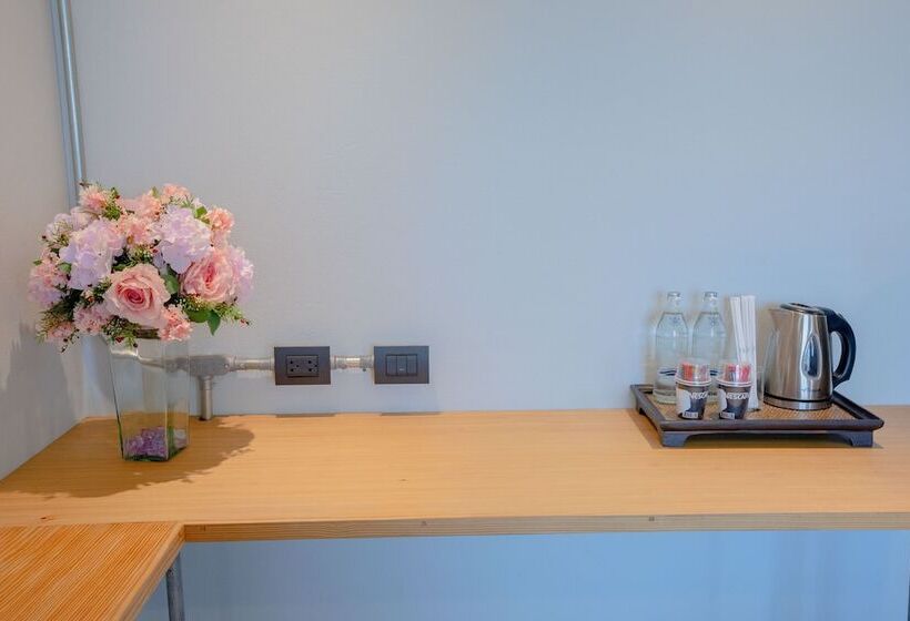 Quarto Estandar com Beliche, The Royal River