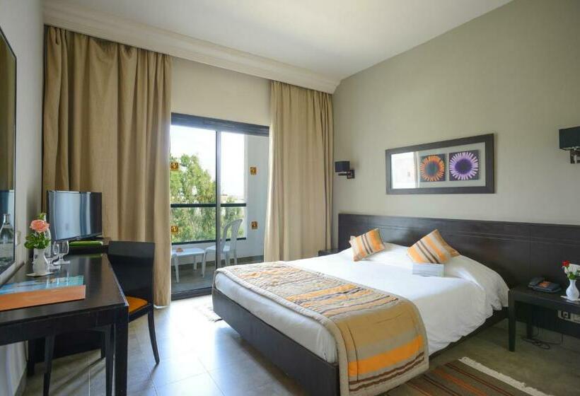 标准间, Nozha Beach Resort & Spa