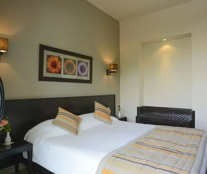 اتاق استاندارد یک نفره, Nozha Beach Resort & Spa