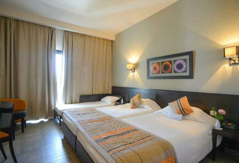 Triple Room Sea View, Nozha Beach Resort & Spa