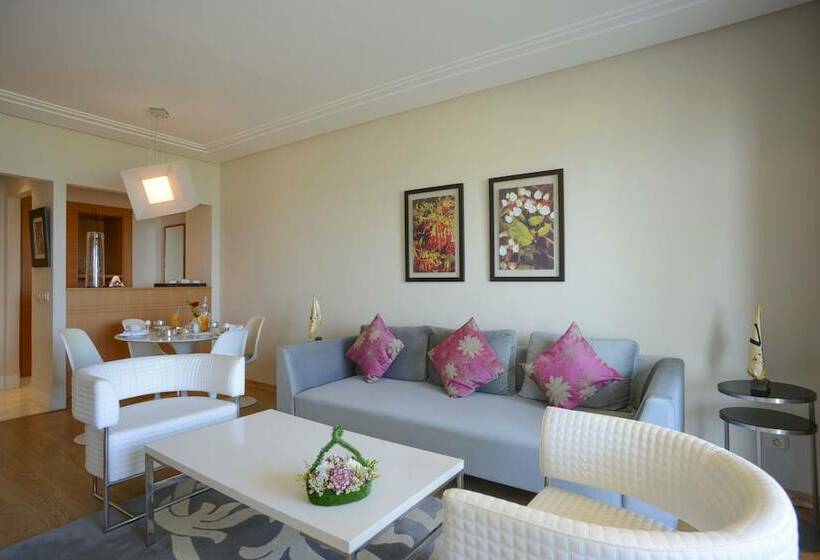 סוויטת ג'וניור, Nozha Beach Resort & Spa