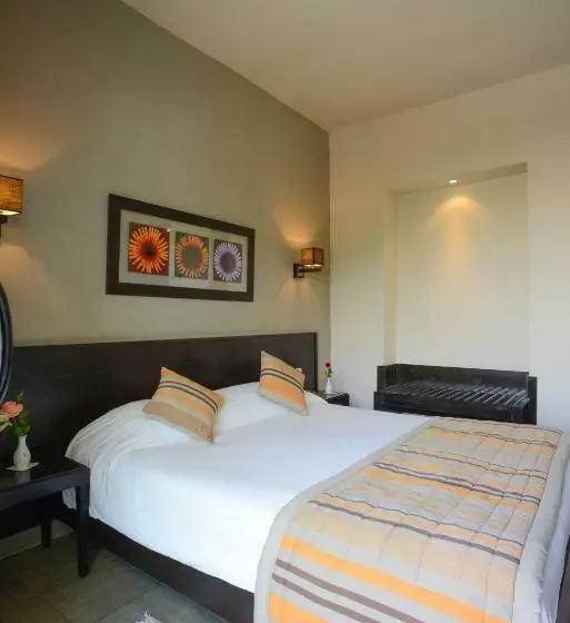 اتاق خانوادگی با چشم‌انداز دریا, Nozha Beach Resort & Spa