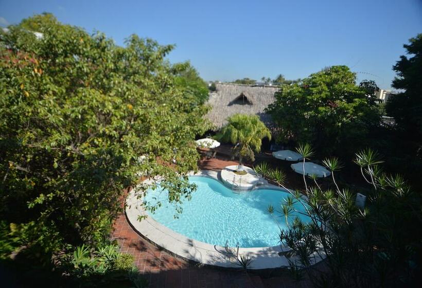 غرفة عائلية, Novo Hotel & Suite