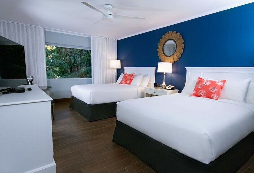 غرفه قياسيه سريرين مزدوجين, Banana Bay Resort & Marina