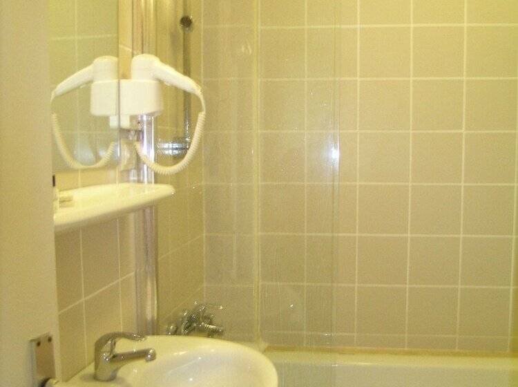 标准三人间, Edirne Park