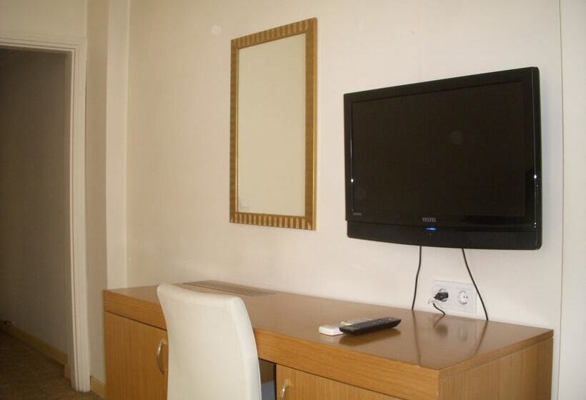 标准三人间, Edirne Park