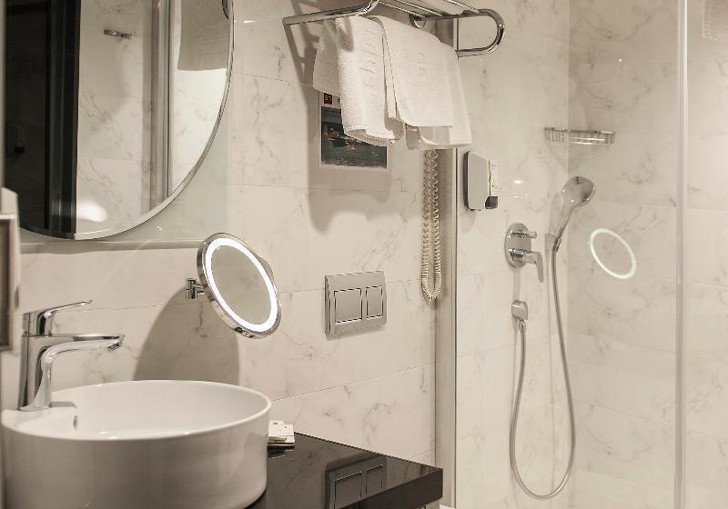 Camera Tripla Standard, Hisar Hotel