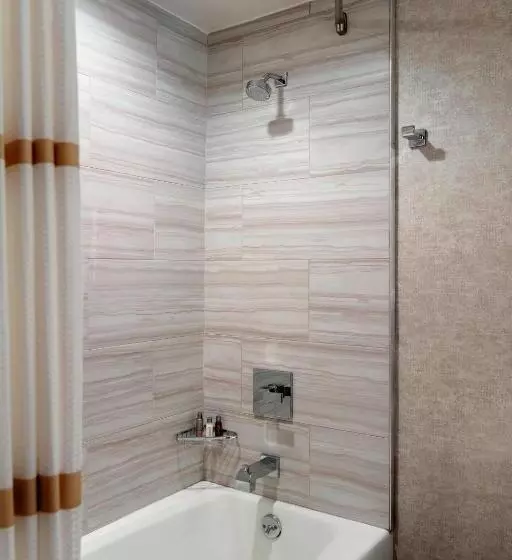キングサイズベッドのスタンダードルーム, Atlanta Marriott Peachtree Corners