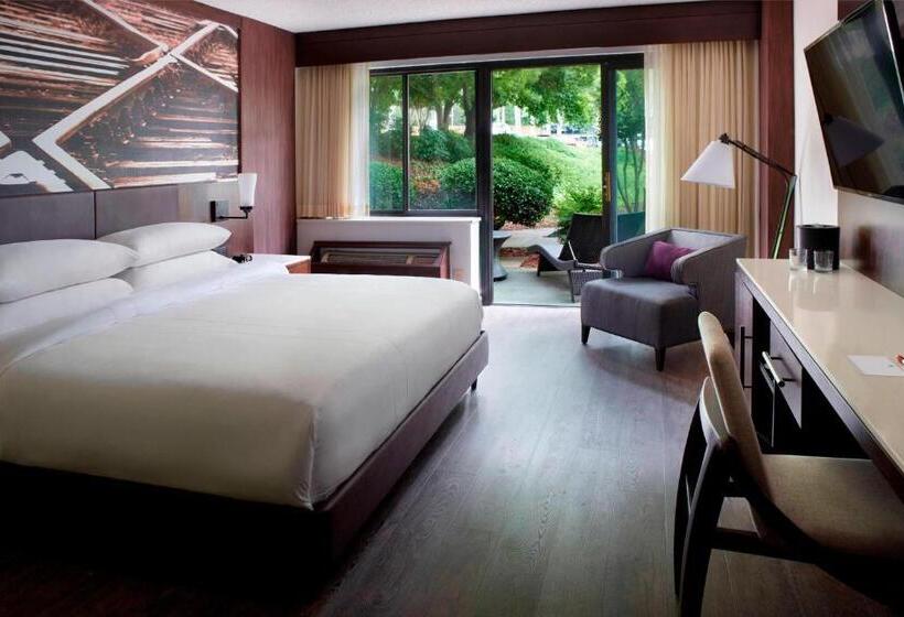 غرفة قياسية سرير كينج, Atlanta Marriott Peachtree Corners