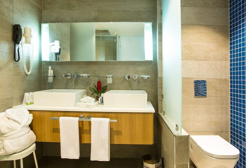 اتاق استاندارد یک نفره, Belvedere Fourati