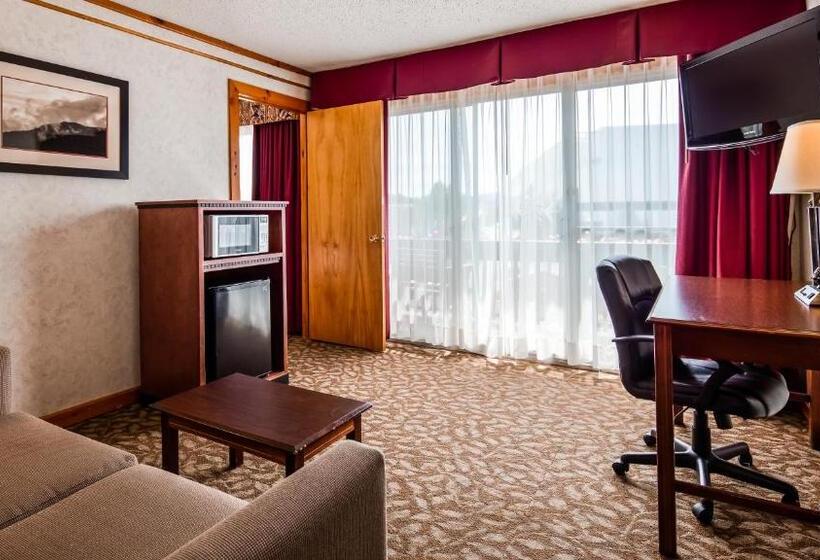 جناح مزوَّد بشرفة, Best Western Adirondack Inn