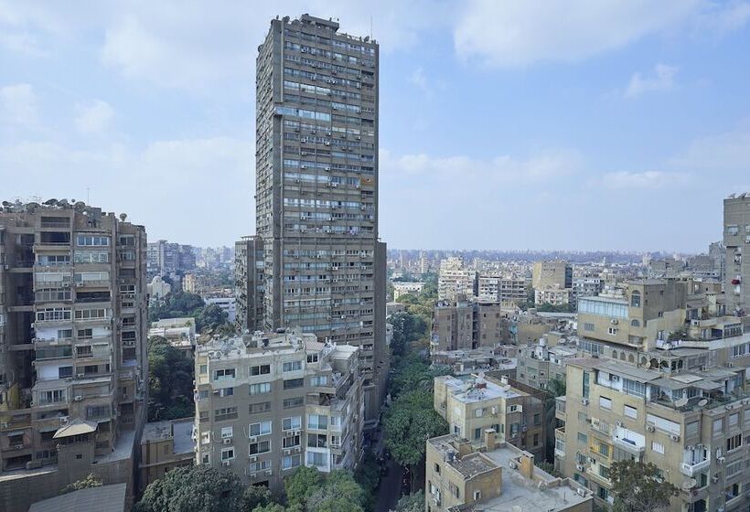 اتاق استاندارد با تخت بزرگ, Hilton Cairo Zamalek Residences