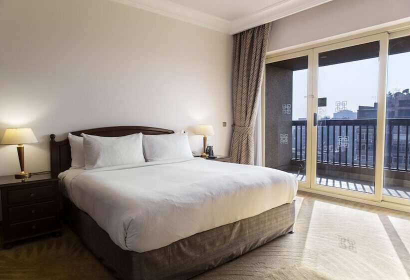 اتاق استاندارد با تخت بزرگ, Hilton Cairo Zamalek Residences