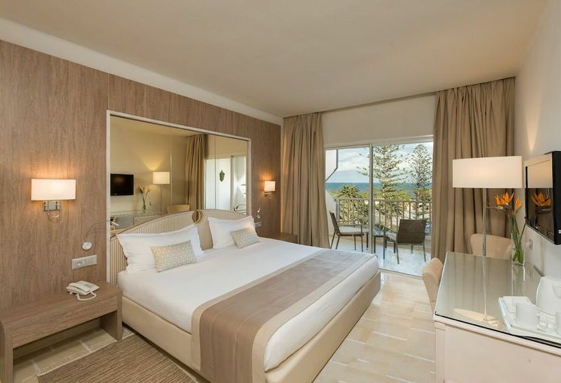 سوییت جونیور, Jaz Tour Khalef