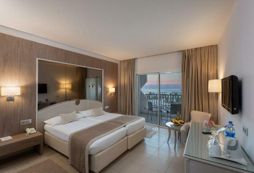 اتاق استاندارد, Jaz Tour Khalef